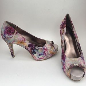 Nine West floral heels